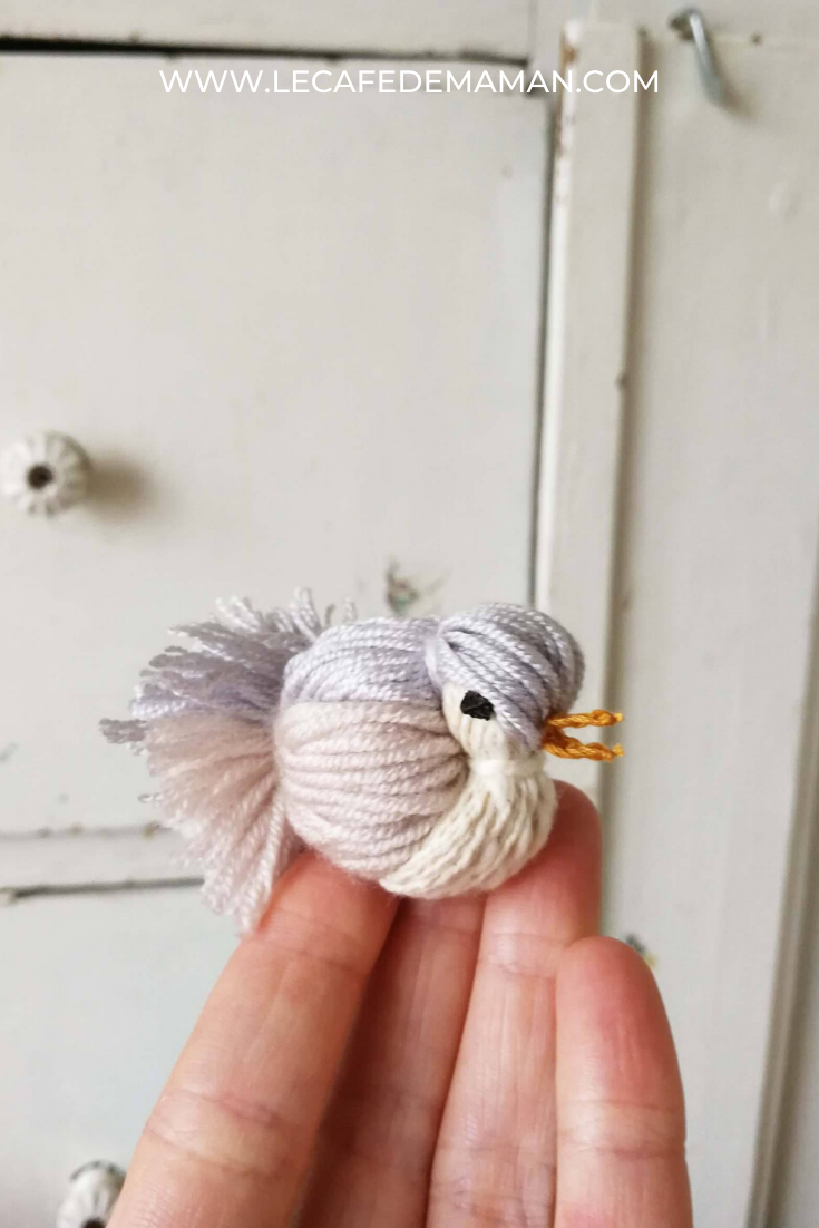 diy spring decor yarn bird